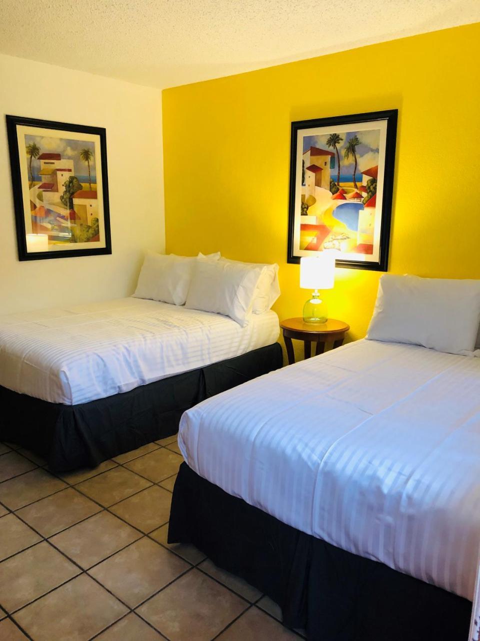 Motel Sunny Palms 3*